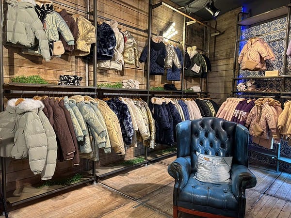 PHOTO 2025 08 18 21 41 02 4