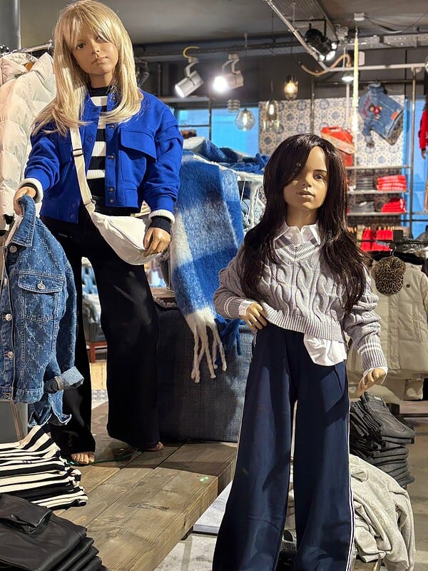 PHOTO 2025 08 18 21 41 06 2